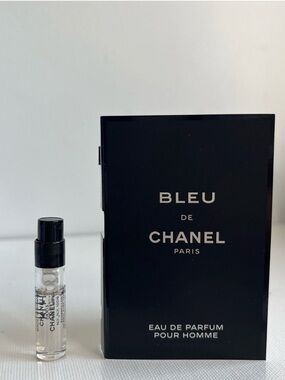 Chanel Bleu De Chanel Eau De Parfum Sample Spray For Men .05oz, 1.5ml